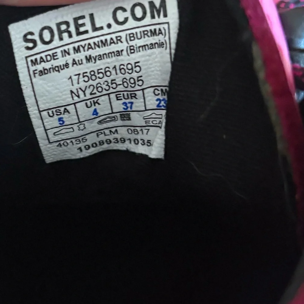 Sorel Out-N-About Hot Pink Black Duck Boots Size 5